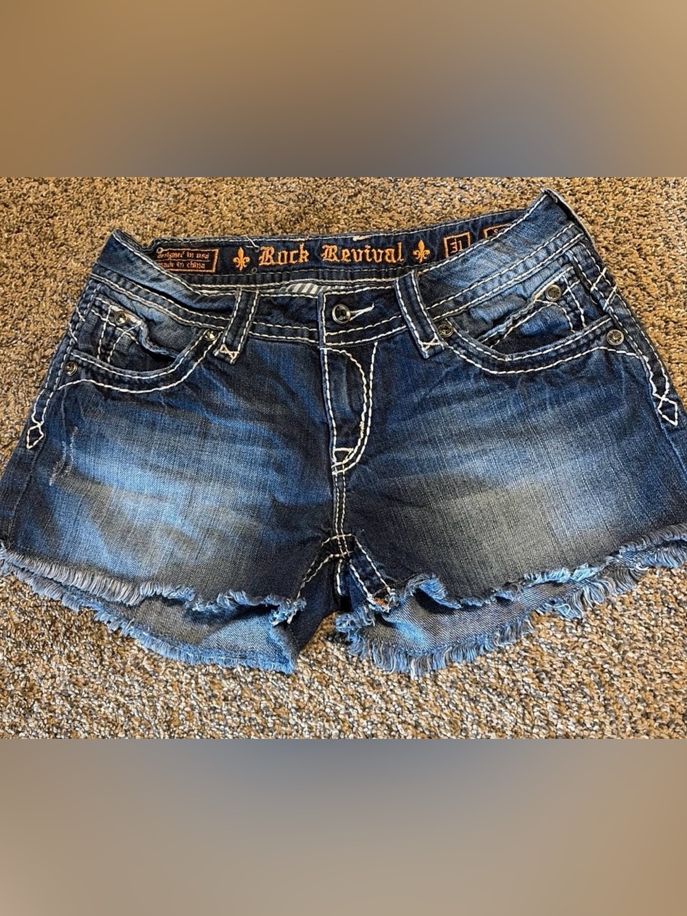 Women's Rock Revival Jean Shorts Size 31